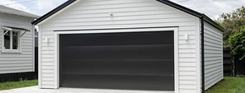 Is a Custom Garage or a Prefab Garage Model Best for Me?